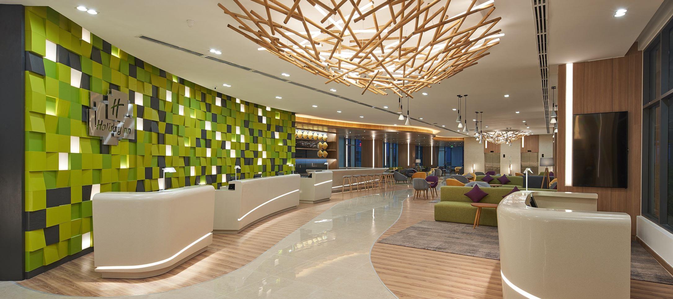 Latest Holiday Inn & Suites Saigon Airport employment/hiring with high salary & attractive benefits