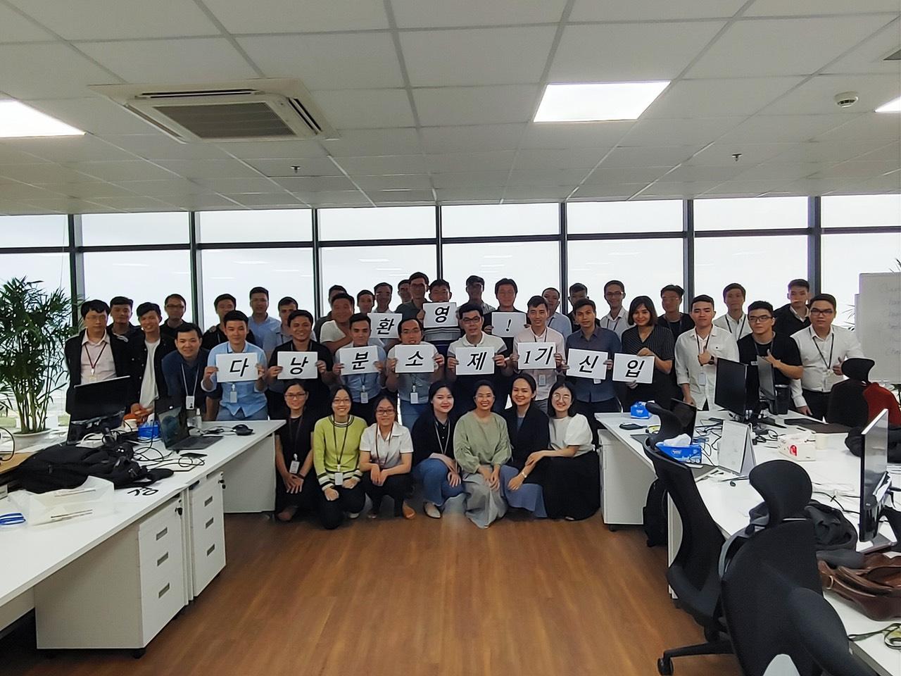 LG Electronics Development Vietnam Company Limited tuyển dụng - Tìm việc mới nhất, lương thưởng hấp dẫn.