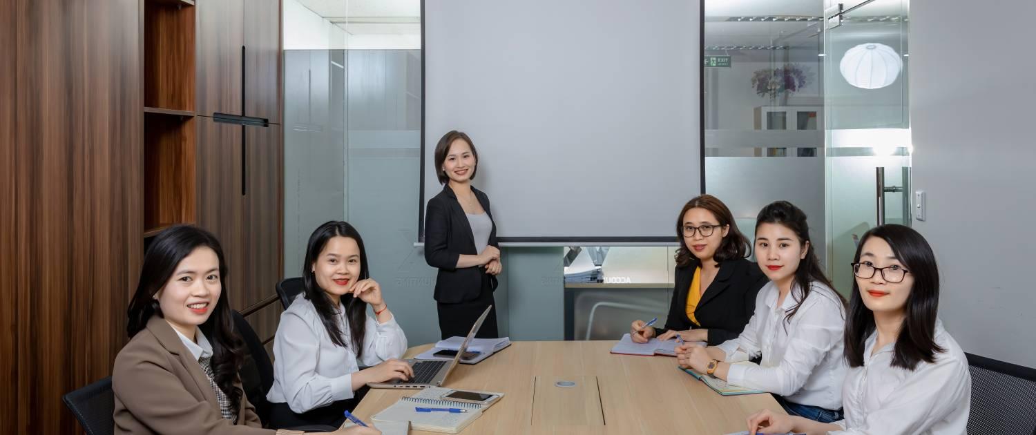Latest Công Ty TNHH Đầu Tư Xây Dựng VK employment/hiring with high salary & attractive benefits
