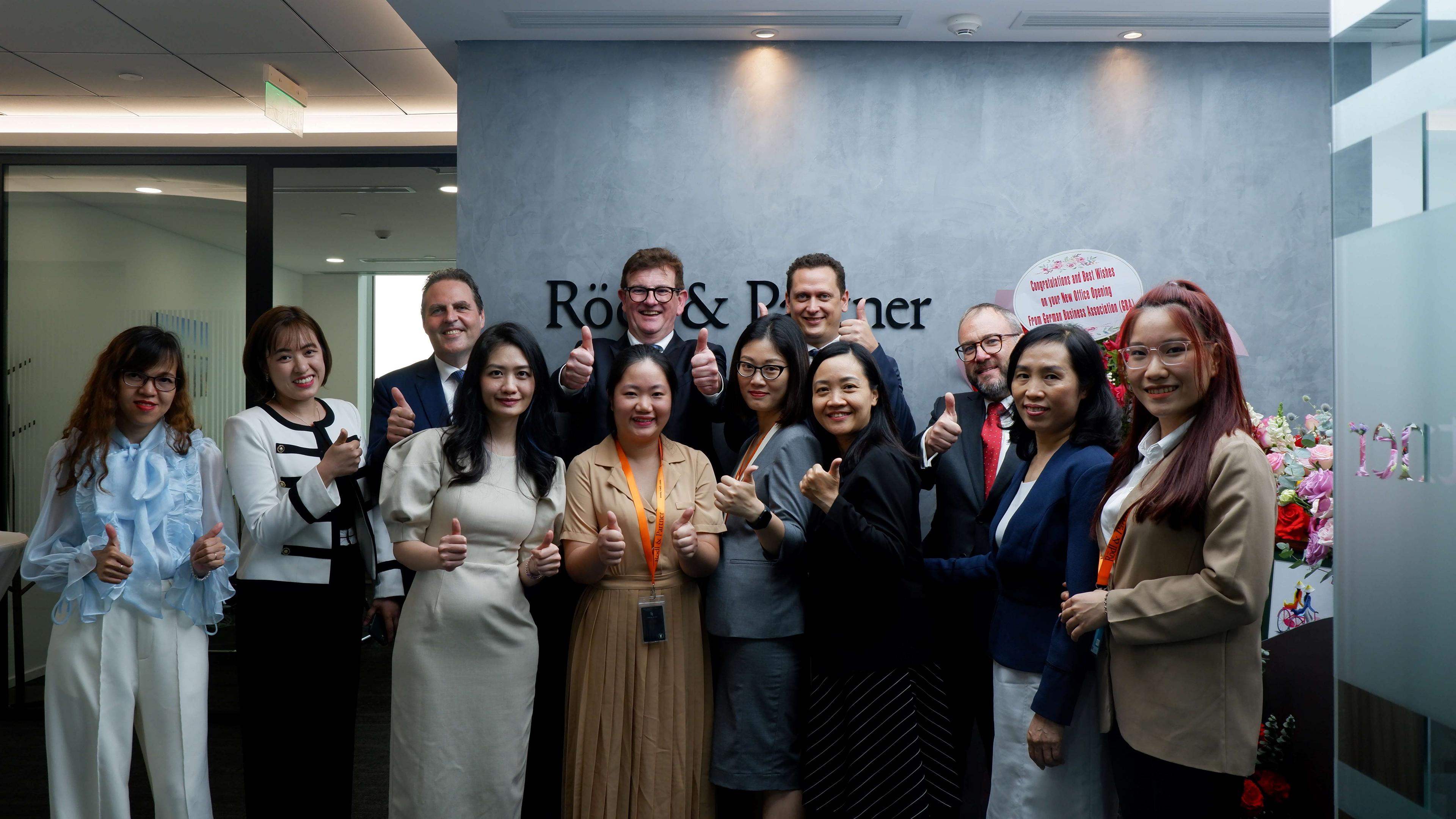Roedl & Partner Vietnam tuyển dụng - Tìm việc mới nhất, lương thưởng hấp dẫn.